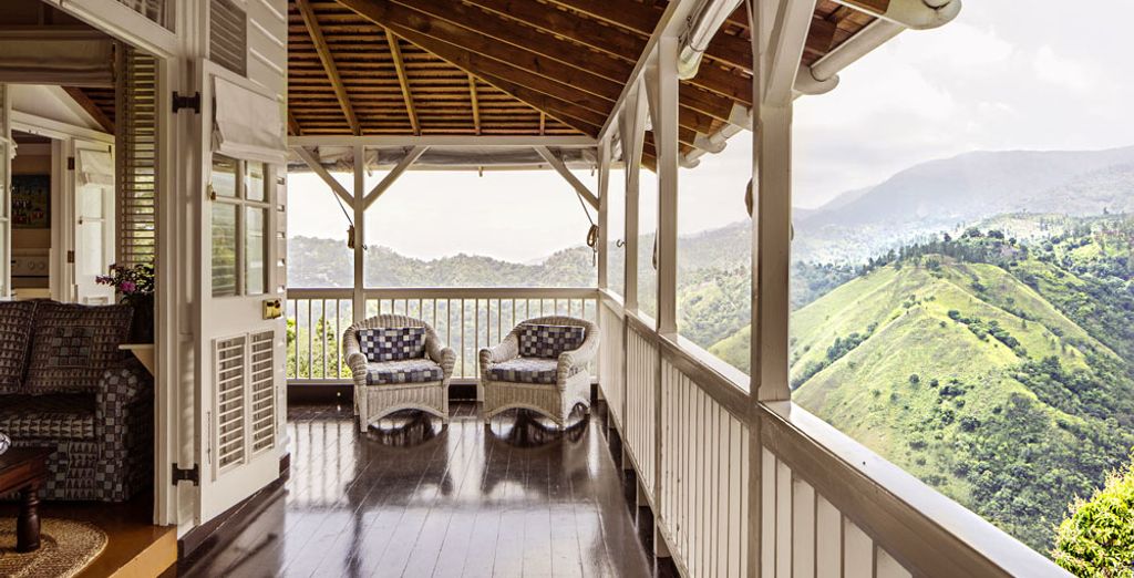 Strawberry Hill 4*