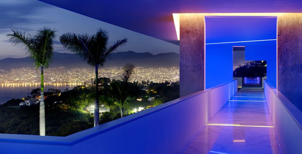 Encanto Acapulco 5*