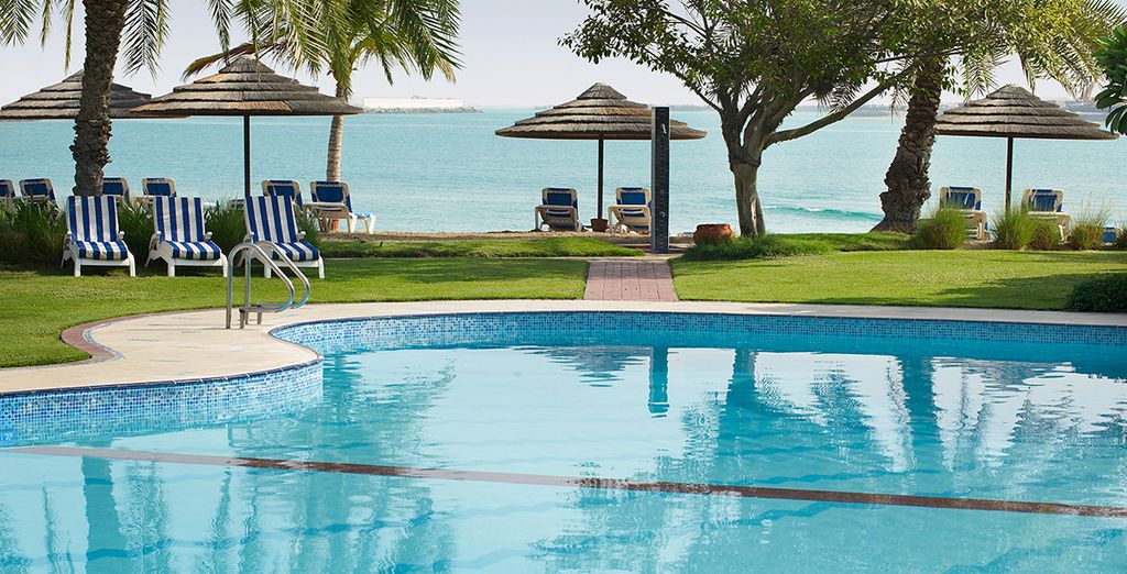Le Meridien Abu Dhabi 4*