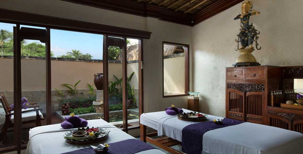 Grand Aston Bali Beach Resort & Spa 5*