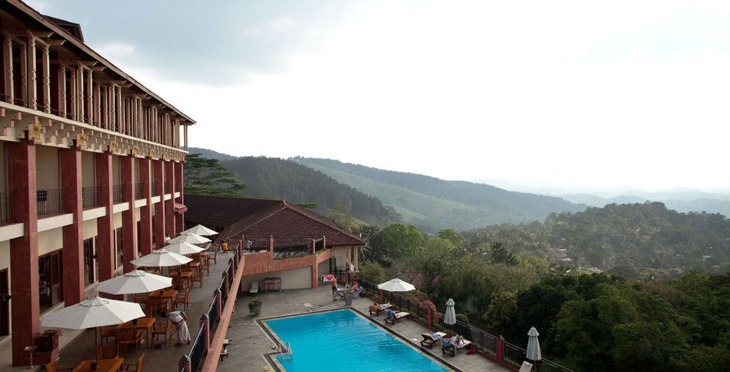 Tour dello Sri Lanka e estensione mare in 4* e 5*