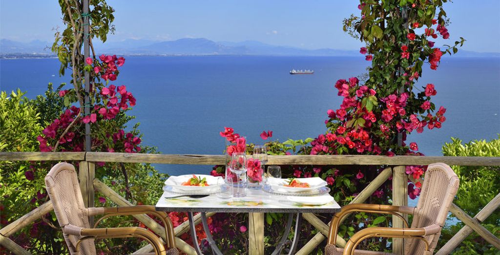 Raito Hotel 5*