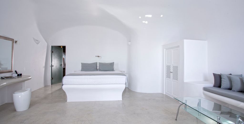 Pegasus Suites & Spa 5*