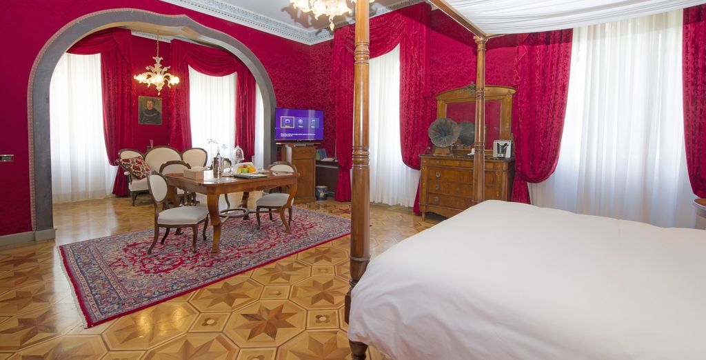 Relais & Chateaux Villa Crespi 4*
