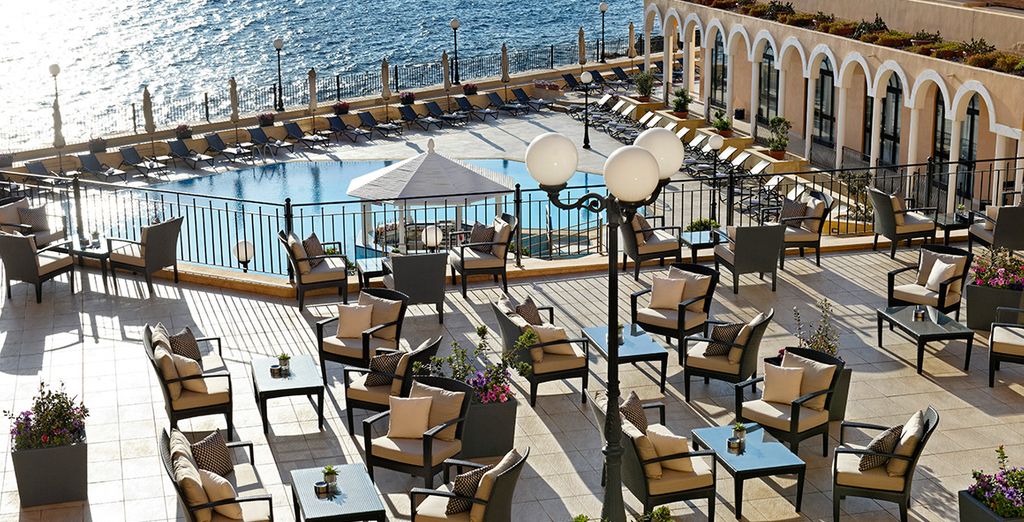 Radisson Blu Resort Malta St. Julians 5*