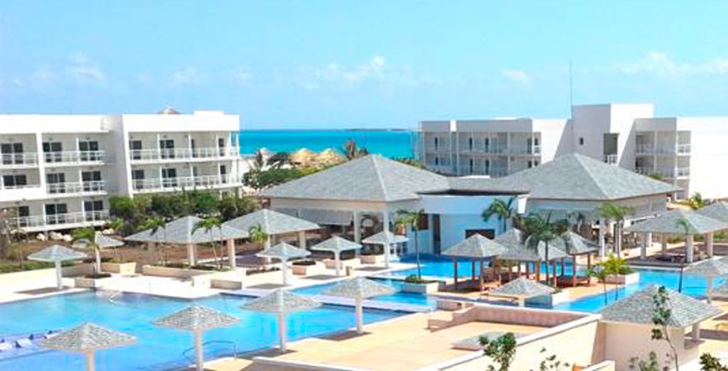 Combinato NH Capri Hotel 4* + Valentìn Perla Blanca 5*