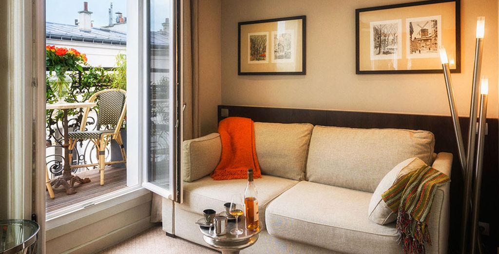 B Montmartre 4*