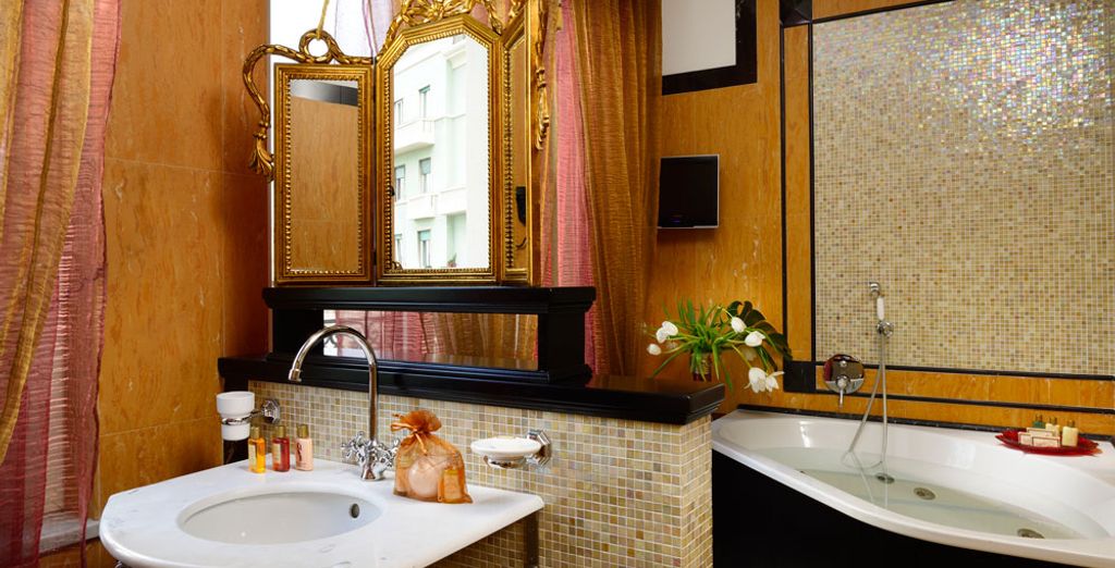 Grand Hotel Savoia 5*
