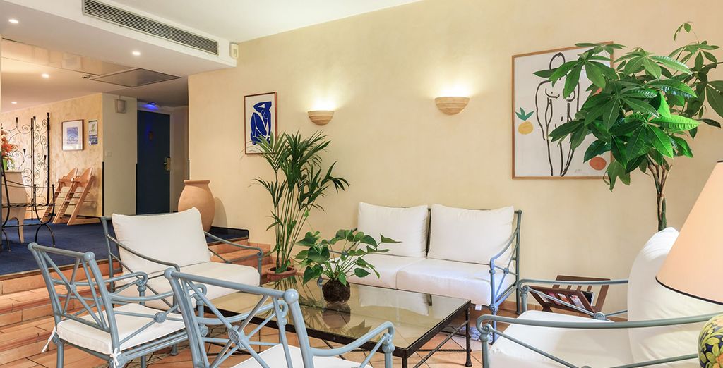 Hotel de Flore Nice Promenade 4*