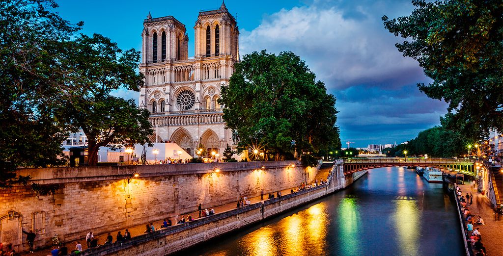 Le Grey Hotel 4*