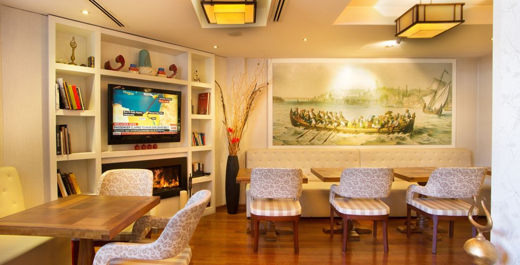 Amira Boutique Hotel 4*