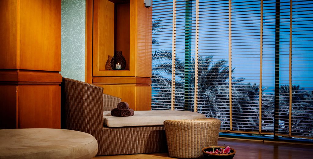 Hilton Dubai Jumeirah Beach 5*