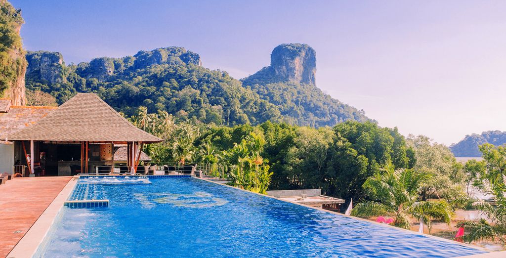The Tide Beach Front Siray + Railay Princess Resort & Spa