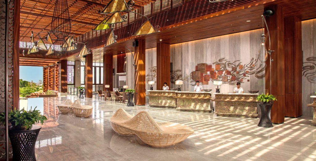 Adiwana Monkey Forest 4* + Mövenpick Resort & Spa Jimbaran 5*