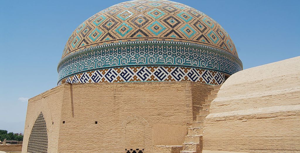 Tour dell'Iran con possibile estensione a Tabriz