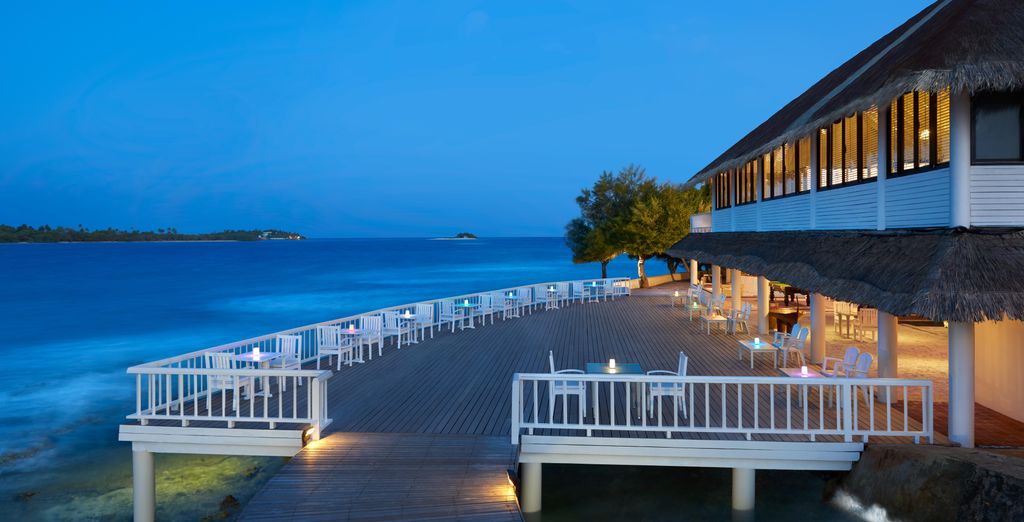 Tour Privato di 5 notti + soggiorno alle Maldive presso il Cinnamon Dhonveli Maldives 4*  
