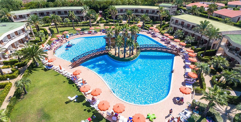 Hotel Residence La Castellana Mare 4*