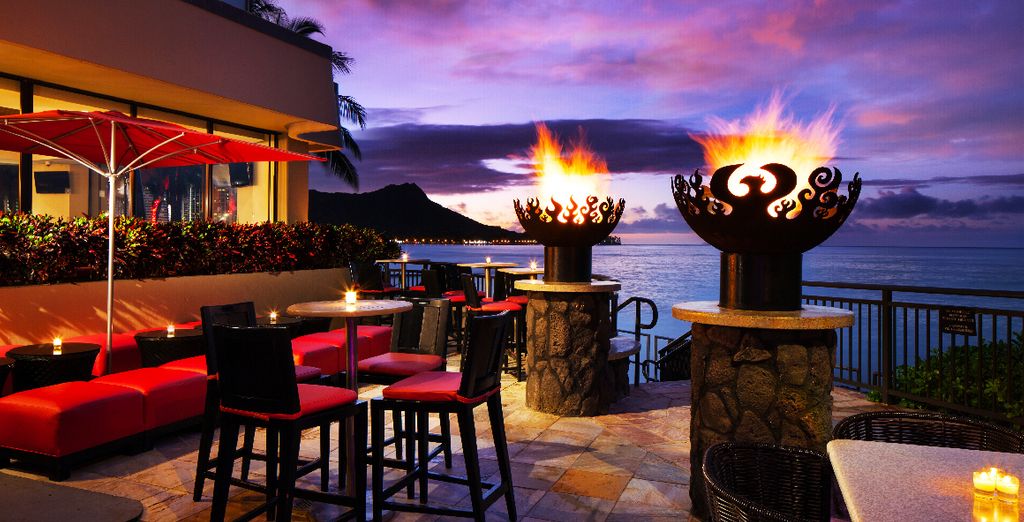 Luxe Sunset Boulevard Hotel 4* & Sheraton Waikiki Hotel 4*