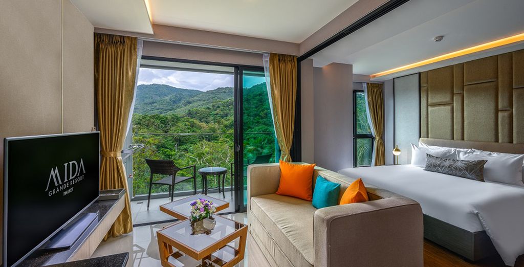 Furama Silom Hotel 4* + Mida Grande Resort Phuket 5* + Le Méridien Khao Lak Resort & Spa 5* + Kuraburi Greenview Resort 