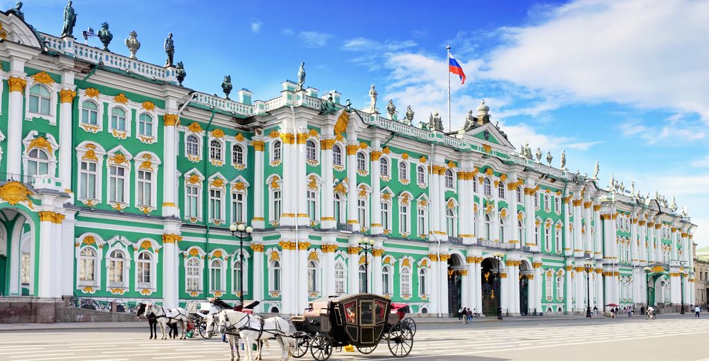 Grand Hotel Tchaikovsky  4*
