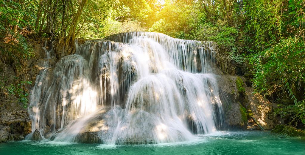Tour lungo il fiume Kwai con possibile estensione mare
