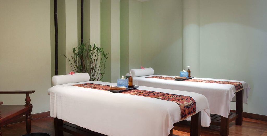 The Mansion Baliwood 5* + Mahagiri Resort Nusa Lembongan 4* + Le Méridien Bali Jimbaran 5* con possibile soggiorno a Singapore