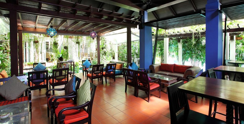 Sibsan Luxury Rimping 5* + The Quarter Ari 4* + Burasari Phuket 4*