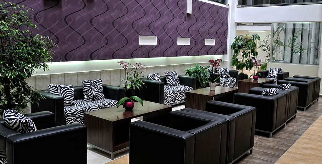 Four Points by Sheraton 4* & Hotel Tara 4*