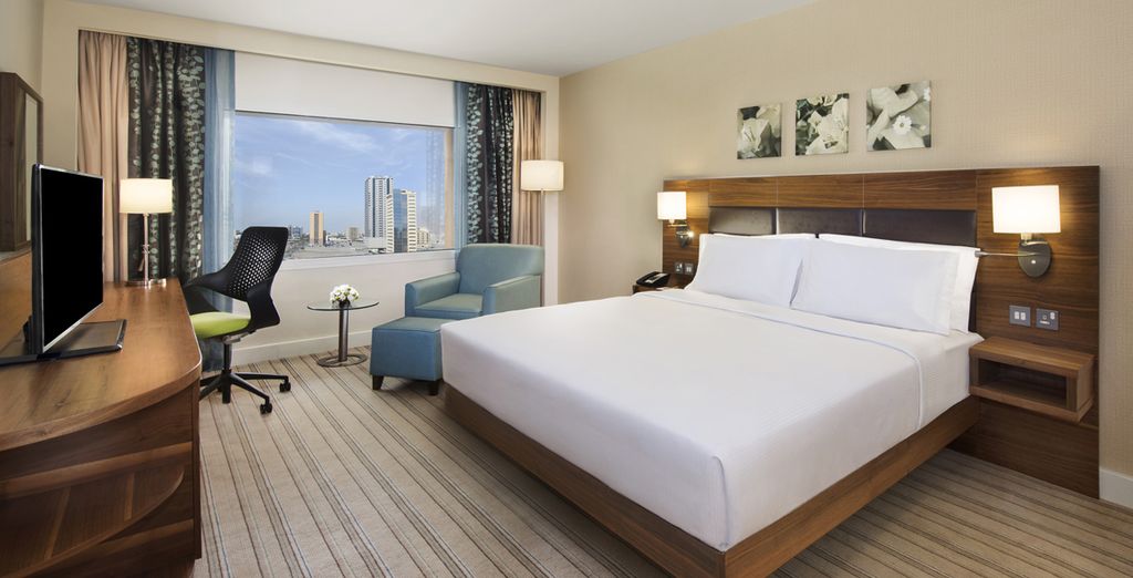 Hyatt Regency Dubai 5* + Hilton Garden Inn Ras Al Khaimah 4*