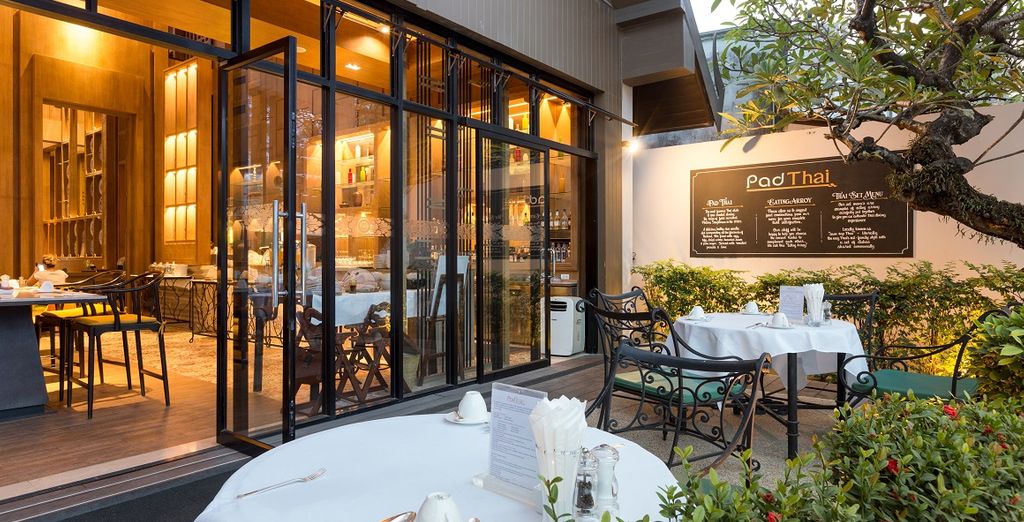 Chatrium Residence Sathorn Bangkok 4* + Manathai Surin Phuket 4*