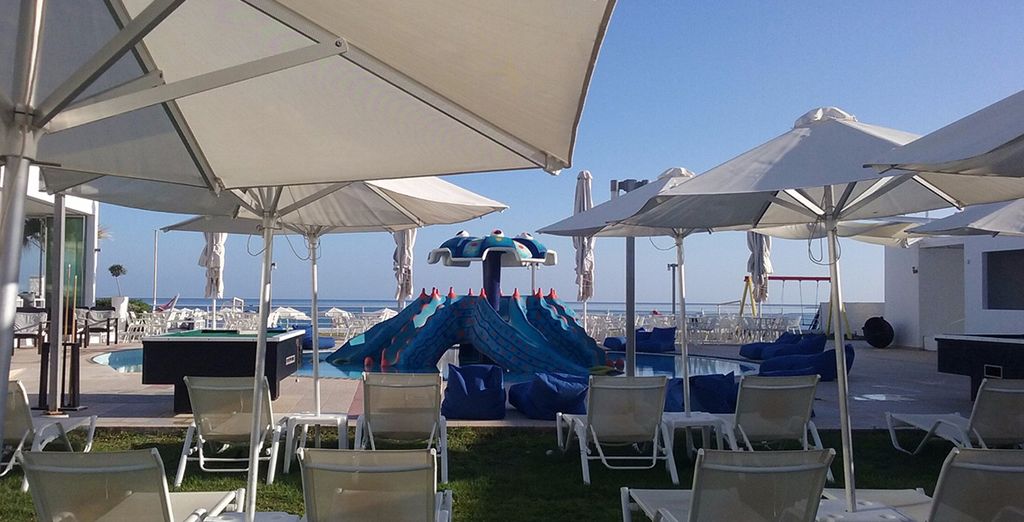 Dimitrios Village Beach Resort & Spa 4*