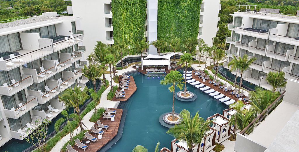 Amara Bangkok Hotel 5* & Dream Phuket Hotel 5*