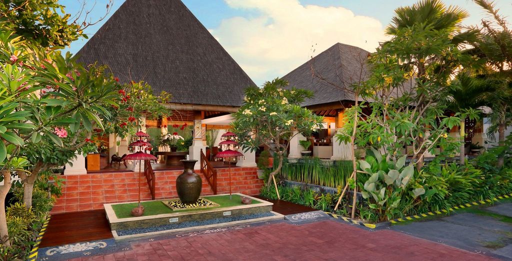 Adiwana Resort Jembawan 4* + Villa Kayu Raja 4* + Tanadewa Luxury Villas & Spa 4*