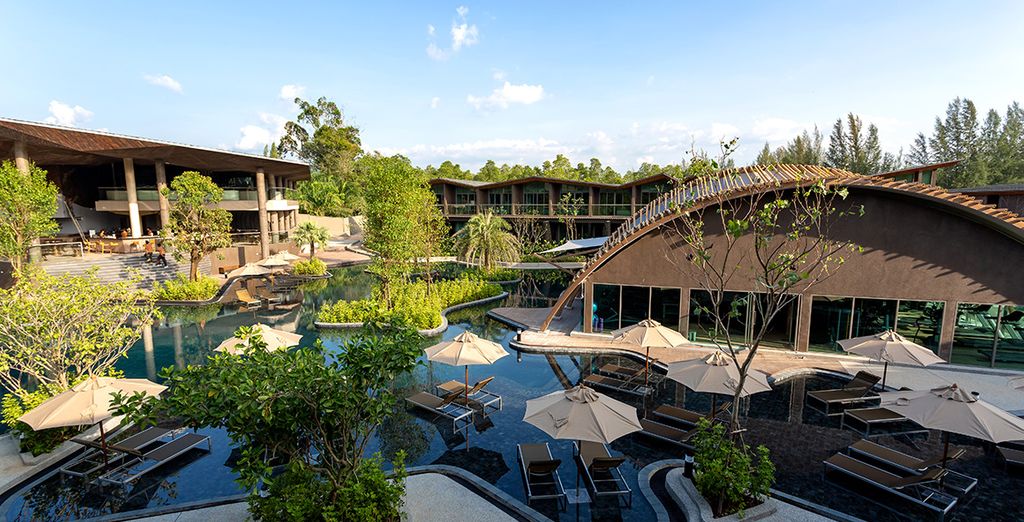 Kalima Resort & Spa Phuket 5* + Kalima Resort & Villas Khao Lak 5* + estensione a Bangkok