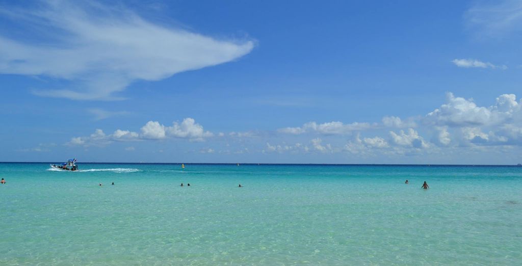 Sandos Playacar Beach Resort 5*