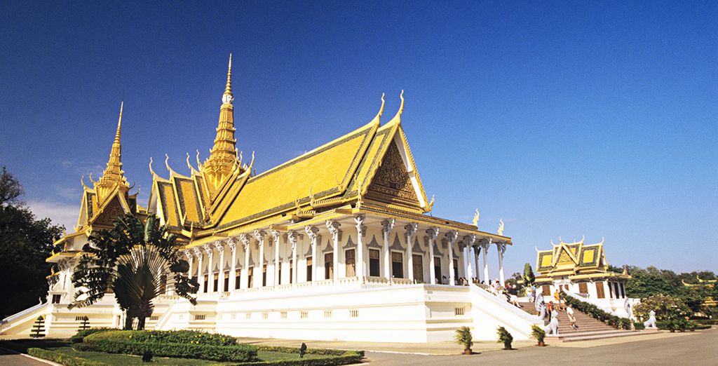 Dal Vietnam alla Cambogia con guida locale parlante italiano