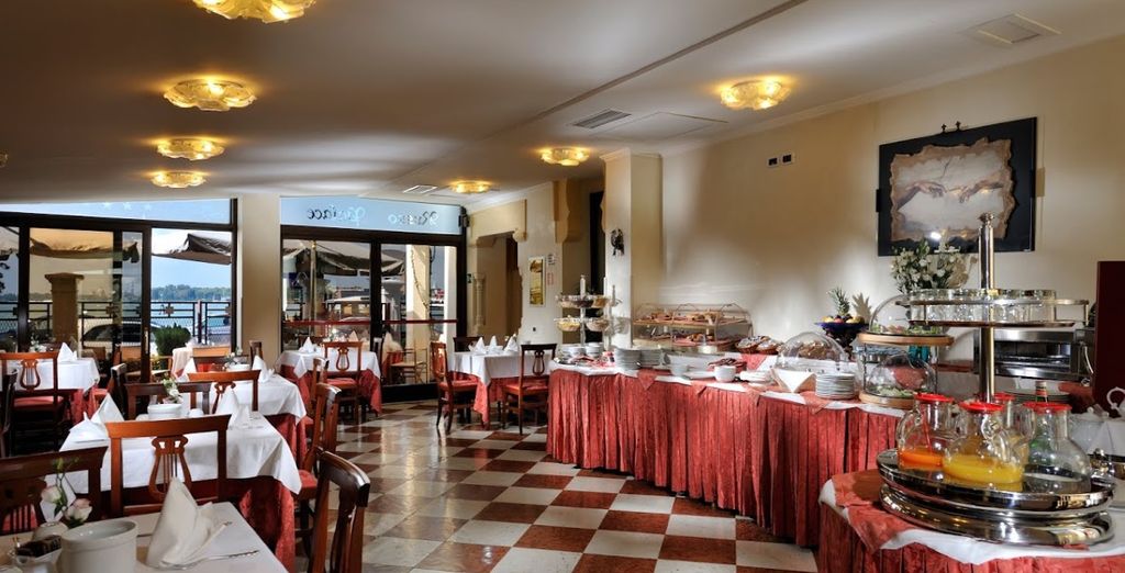 Russo Palace Hotel Venezia 4*