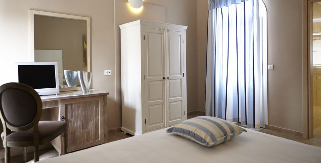 Orizontes Hotel & Villas 4*
