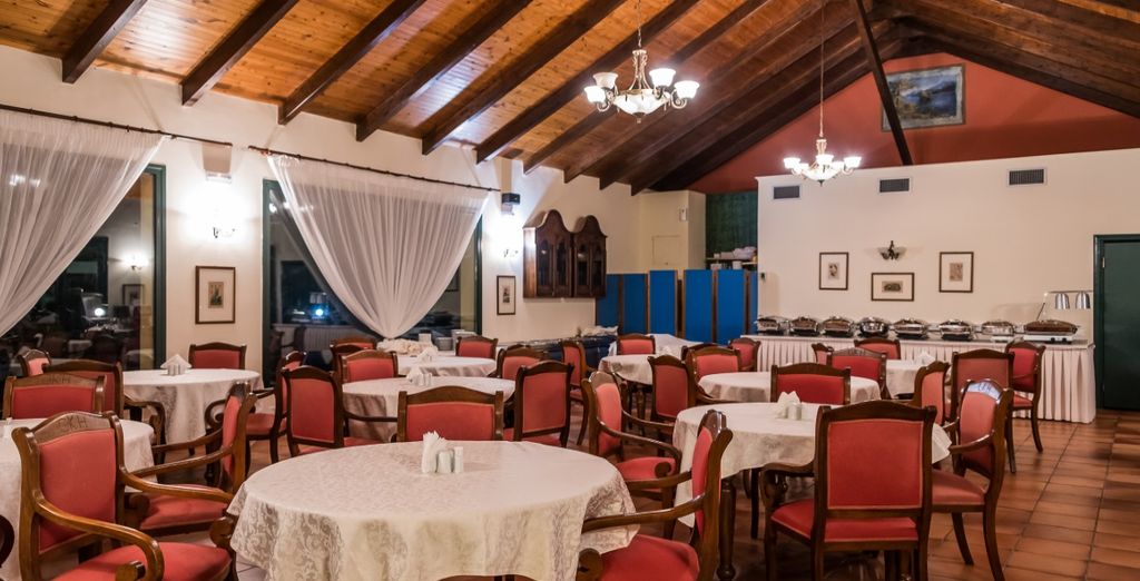 Keri Village & Spa by Zante Plaza 4*