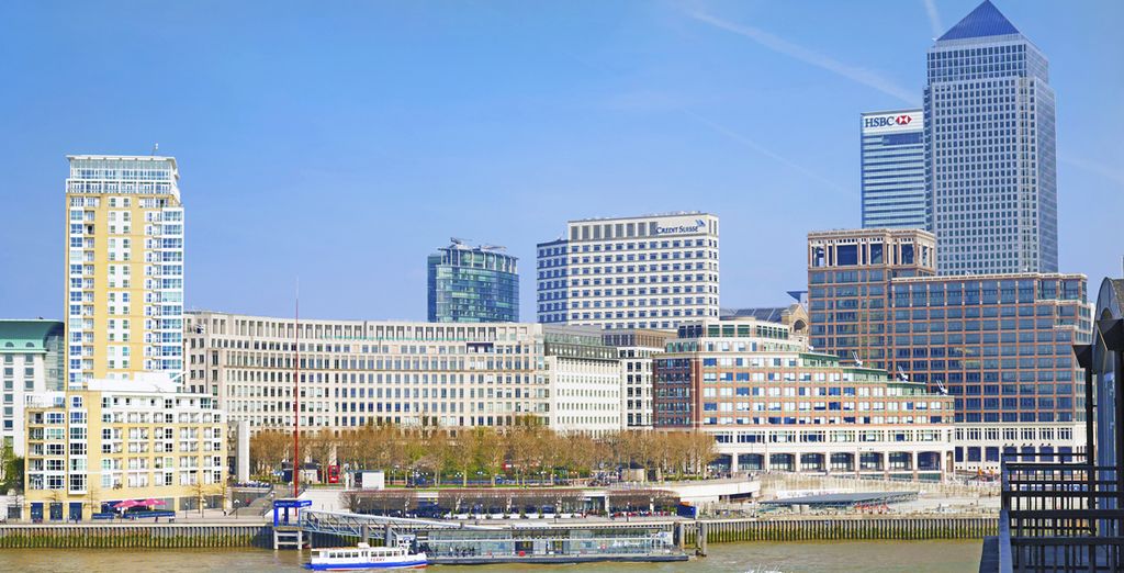 Doubletree Hilton London Docklands Riverside 4*