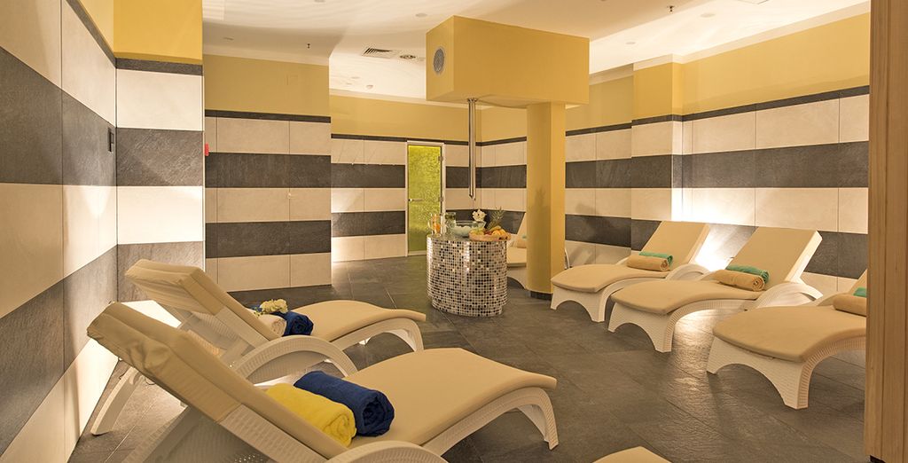 Crvena Luka Hotel & Resort 4*