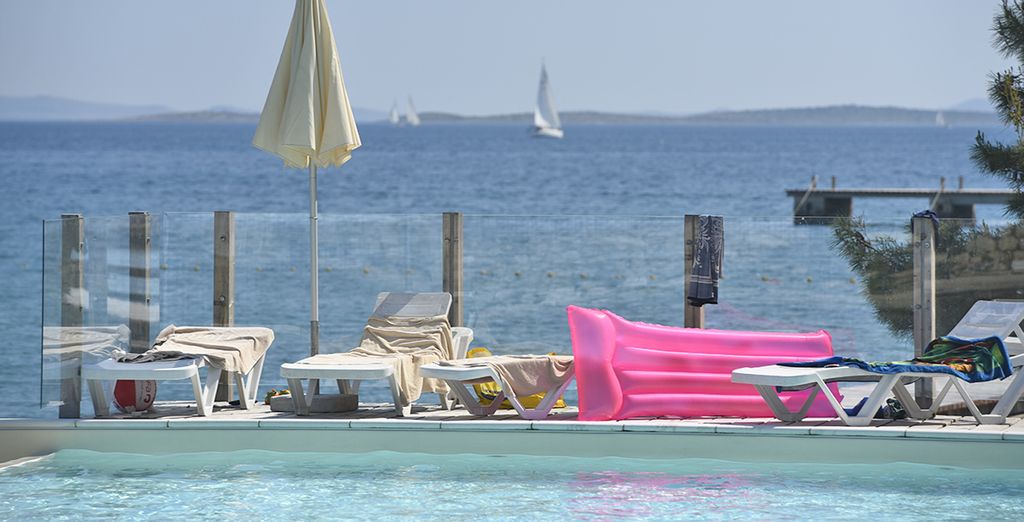 Crvena Luka Hotel & Resort 4*