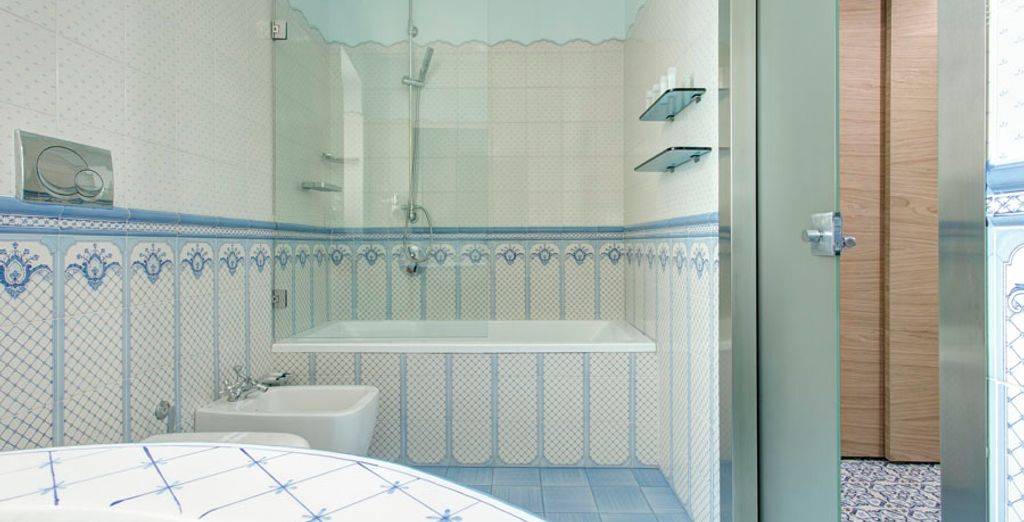 Lloyd's Baia Hotel 4*