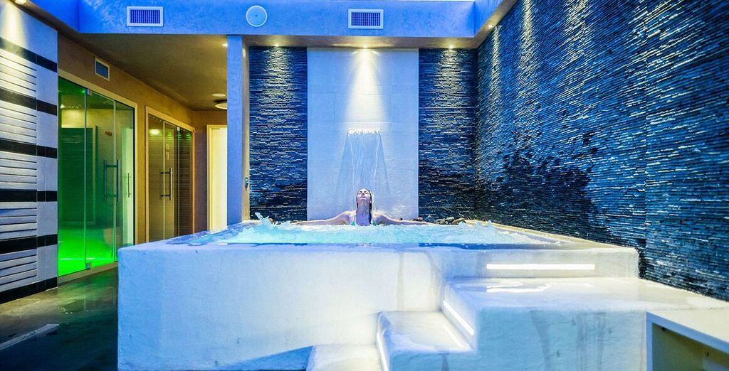 Janus Hotel 4*