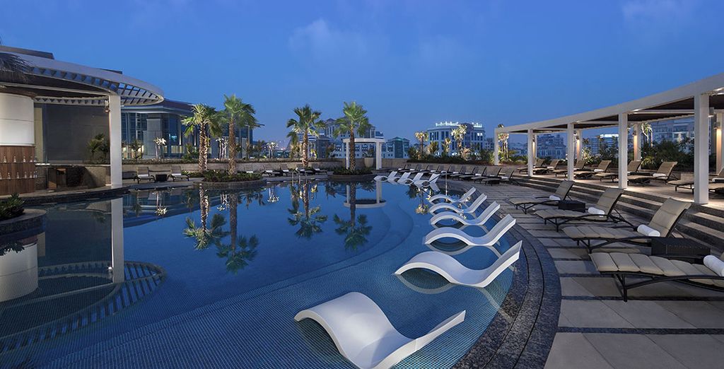 Al Wadi Desert 4* & Hyatt Regency 5*