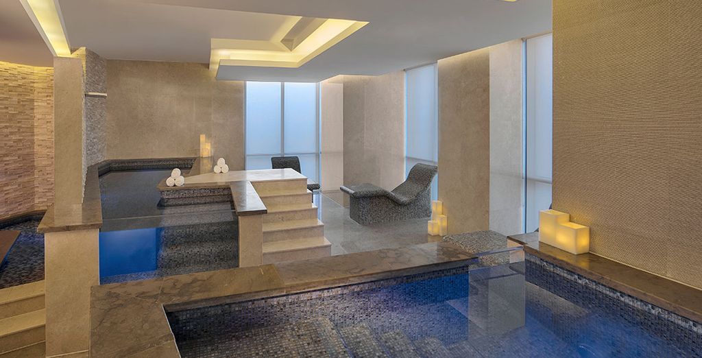 Al Wadi Desert 4* & Hyatt Regency 5*