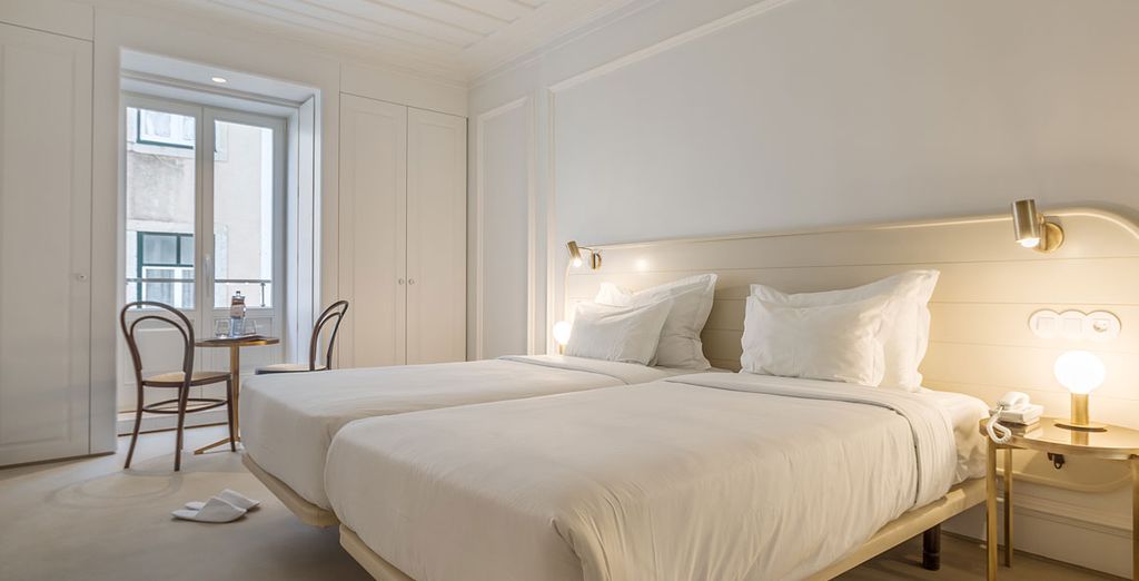 Lisboa Pessoa Hotel 4*
