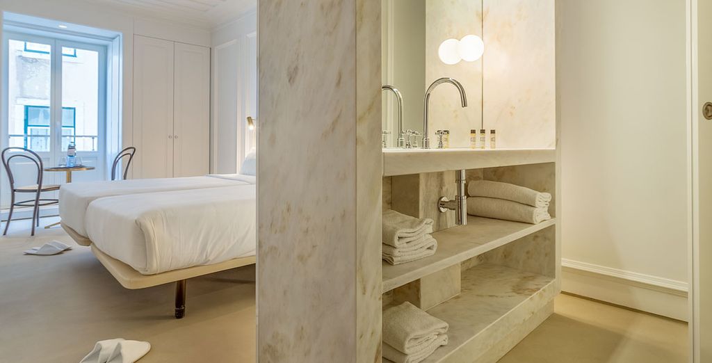 Lisboa Pessoa Hotel 4*