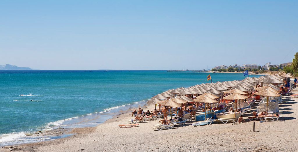 Sovereign Beach Resort 4*