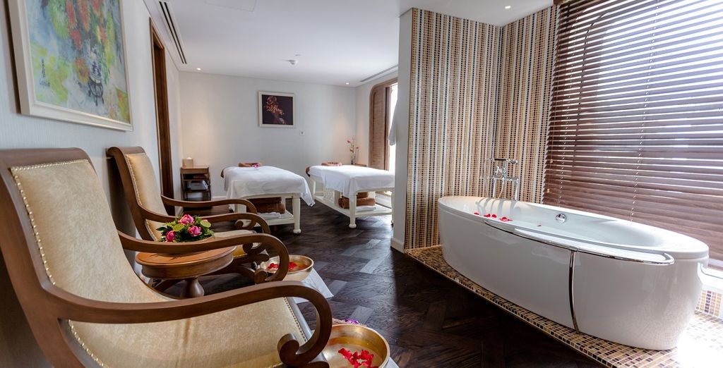Vietnam a 5* - Le due capitali, la Baia di Ha Long e soggiorno mare a Nha Trang